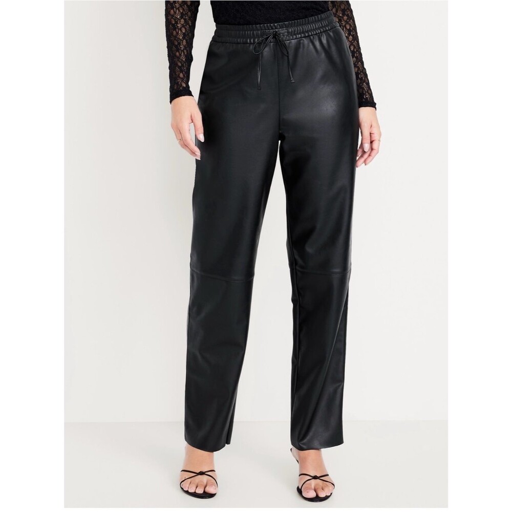 Old Navy Black Faux Leather Ankle Pants Size Large - Picture 2 of 5